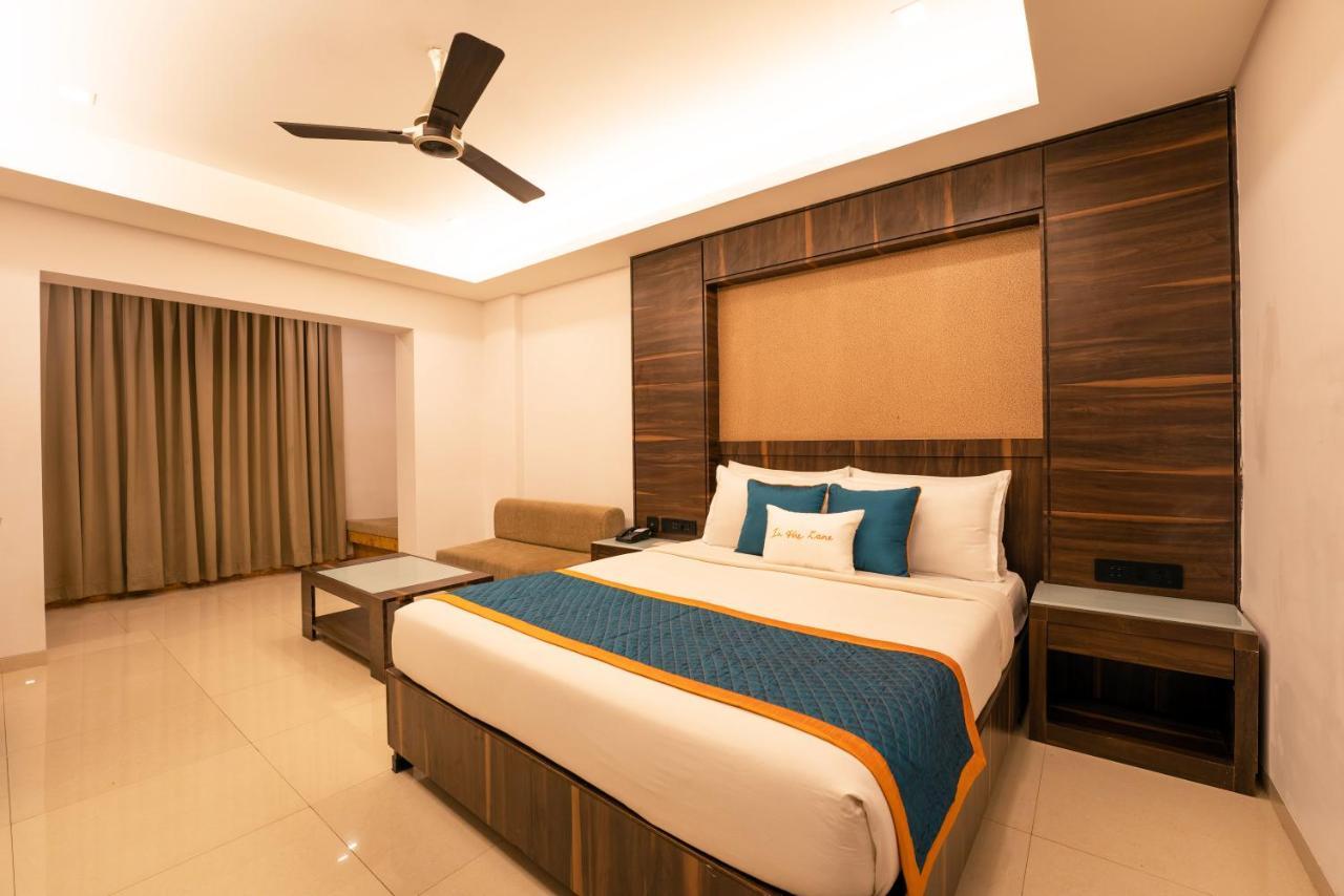 Zone Connect By The Park Parra Goa Hotel Anjuna Buitenkant foto