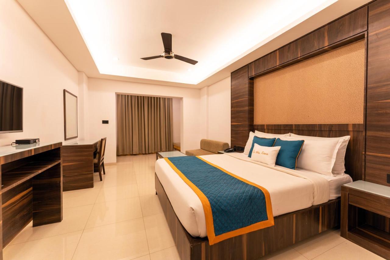 Zone Connect By The Park Parra Goa Hotel Anjuna Buitenkant foto